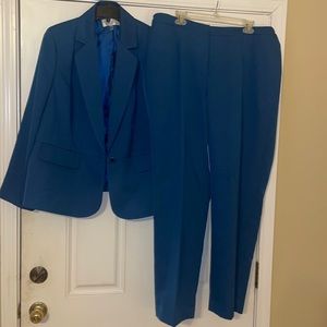 Two piece pant suit jacket and pants
